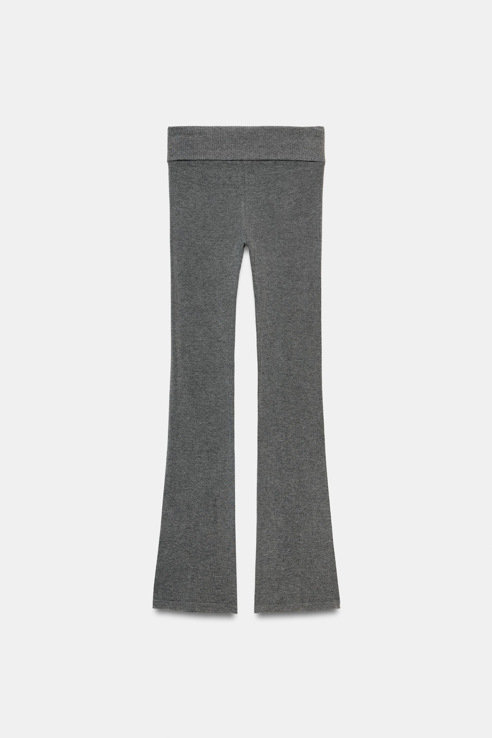 PANTALON FLARE SANS COUTURE